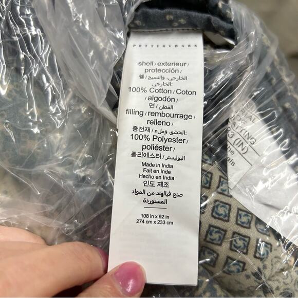 Pottery Barn Ellis Reversible Quilt Bedding Blue Beige Patchwork King Cal NEW - Picture 7 of 7